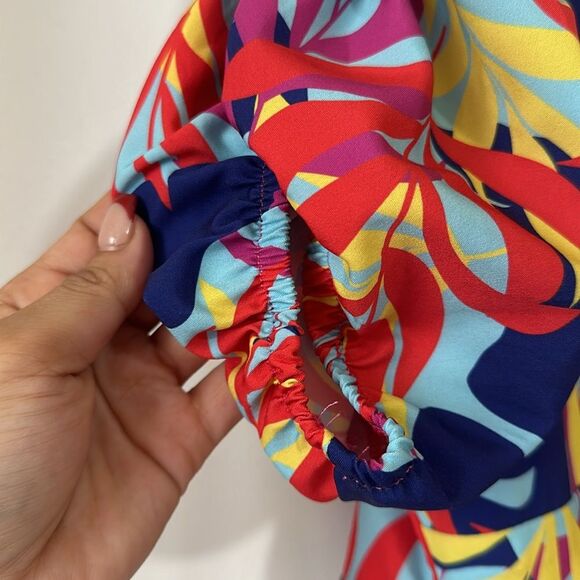 NEW Twist Knot Multicolor Leaf Print Sweethear Neckline Puff SleeveCrop Top Sz L - Picture 4 of 11